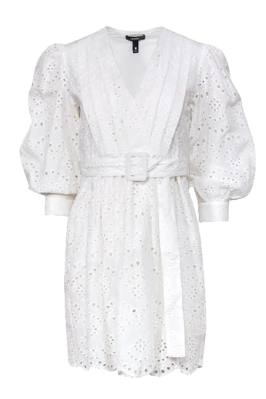 Aqua Cashmere - White Cotton Eyelet Belted Dress w/ Puffed Sleeves Sz S Designer unclassified dresses