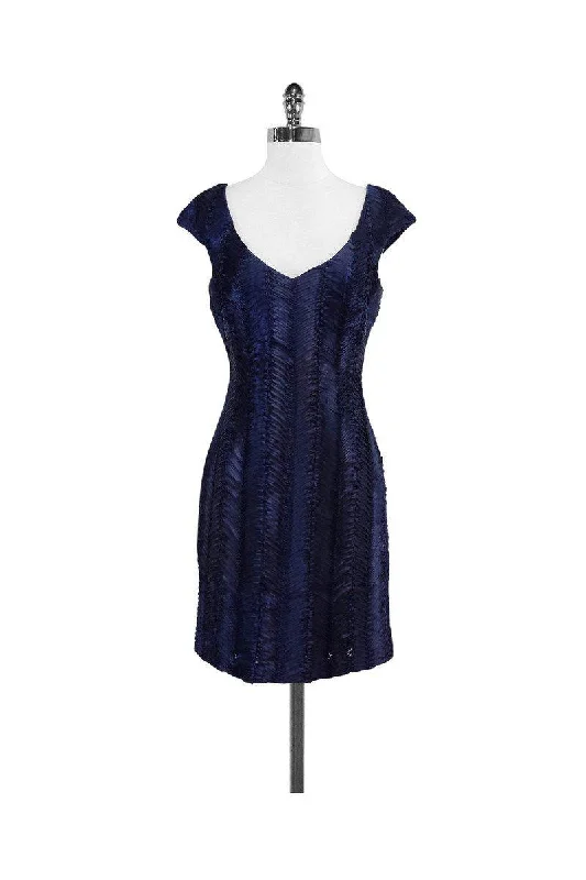 Badgley Mischka - Navy Textured Cap Sleeve Dress Sz 6 Best-selling unclassified dresses