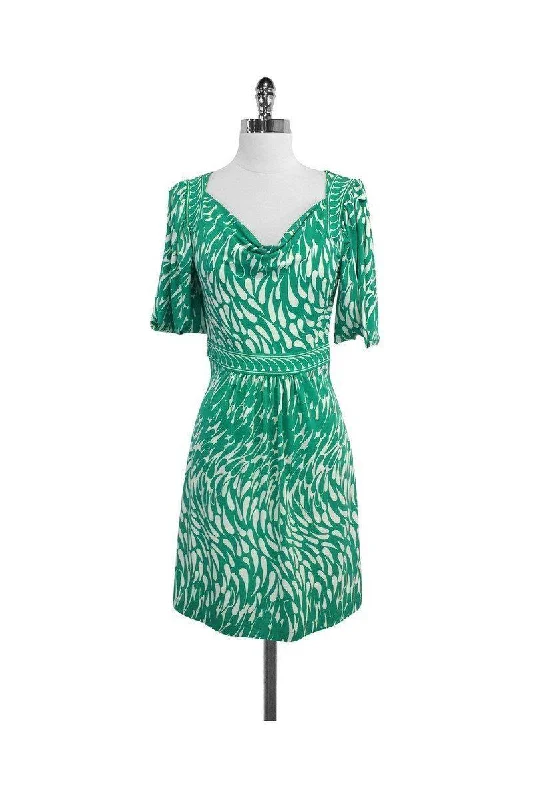 BCBG - Green & White Print Dress Sz S Chiffon unclassified dresses