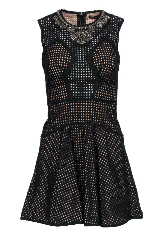 BCBG Max Azria - Black Cotton Eyelet Embellished A-Line Dress Sz 0 Preppy unclassified dresses