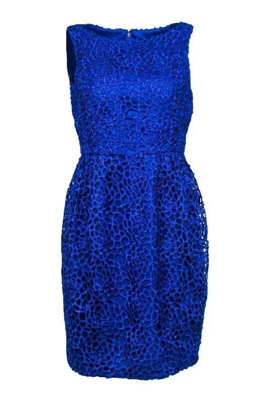 Carmen Marc Valvo - Royal Blue Open Weave Crochet Dress Sz 6 Bold pattern unclassified dresses