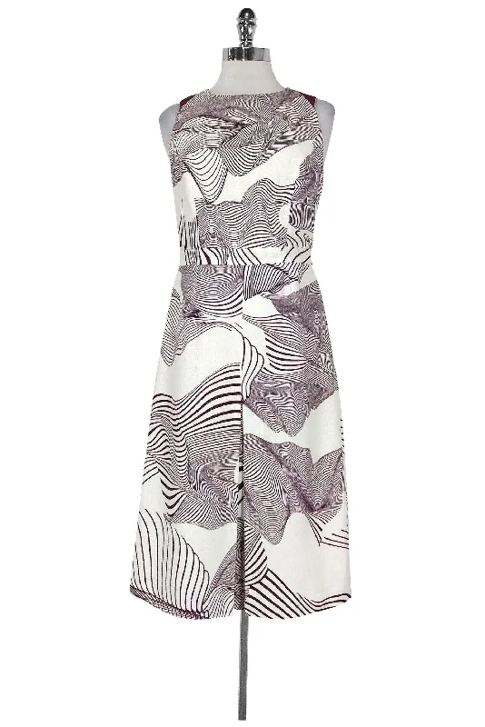 Carolina Herrera - White & Purple Printed Dress Sz 8 Trendy unclassified dresses