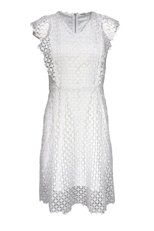 Elie Tahari - White Laser Cut Dress Sz 4 Soft fabric unclassified dresses