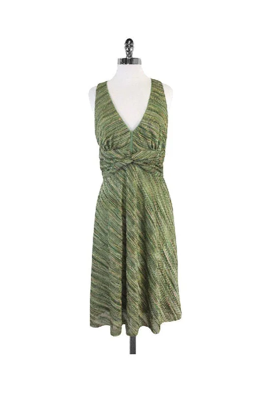 Kay Unger - Green Knit V Neck Sleeveless Dress Sz 10 Tulle unclassified dresses