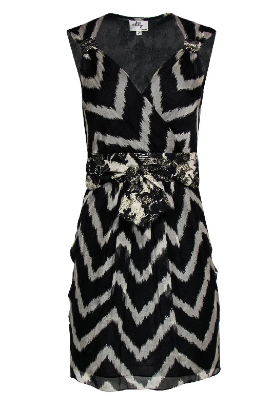 Milly - Black & Beige Chevron Print Silk Sheath Dress w/ Gold Shimmer Trim Sz S Lounge unclassified dresses