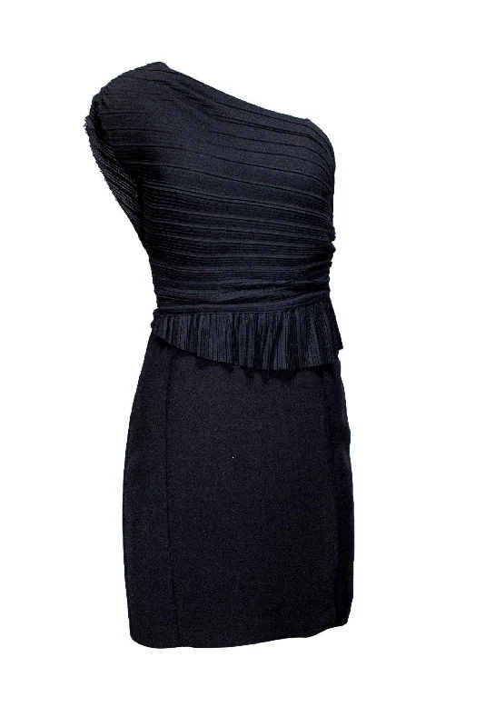 Reiss - Black One-Shoulder Dress w/ Pleats Sz 6 Minimalist unclassified dresses