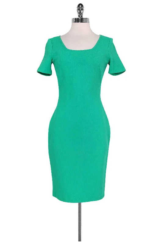 St. John - Seafoam Green Fitted Dress Sz 4 Travel unclassified dresses